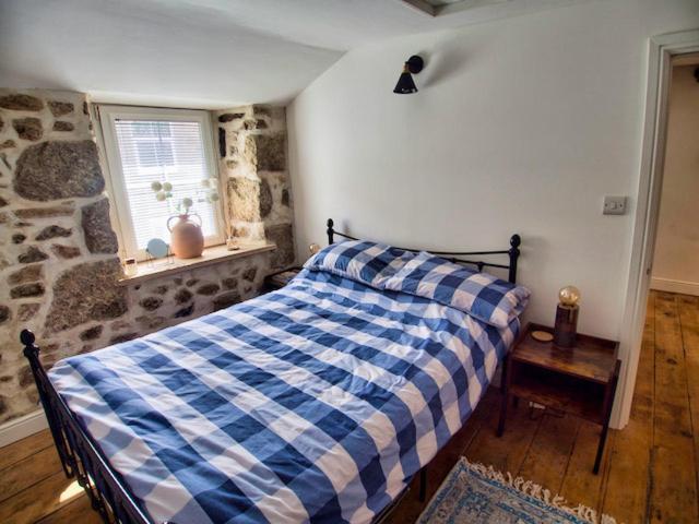 Knocker Cottage: Cozy 3-Bedroom Retreat Near Beaches Camborne Exterior photo